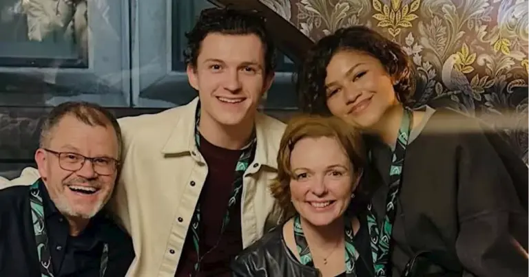 zendaya-and-tom-holland-celebrate-engagement-with-family-game-night