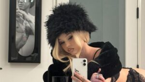 alabama-barker-flaunts-bold-bodysuit-with-cheeky-cutout