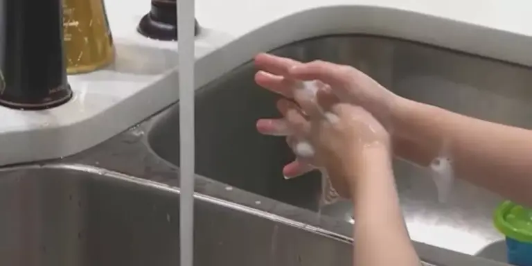 alabama-health-officials-urge-flu-precautions-as-cases-surge