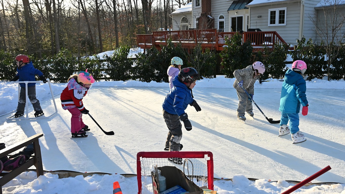 arnold-family-transforms-backyard-into-ice-skating-rink