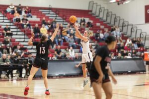 chico-state-basketball-teams-secure-last-minute-victories-at-home