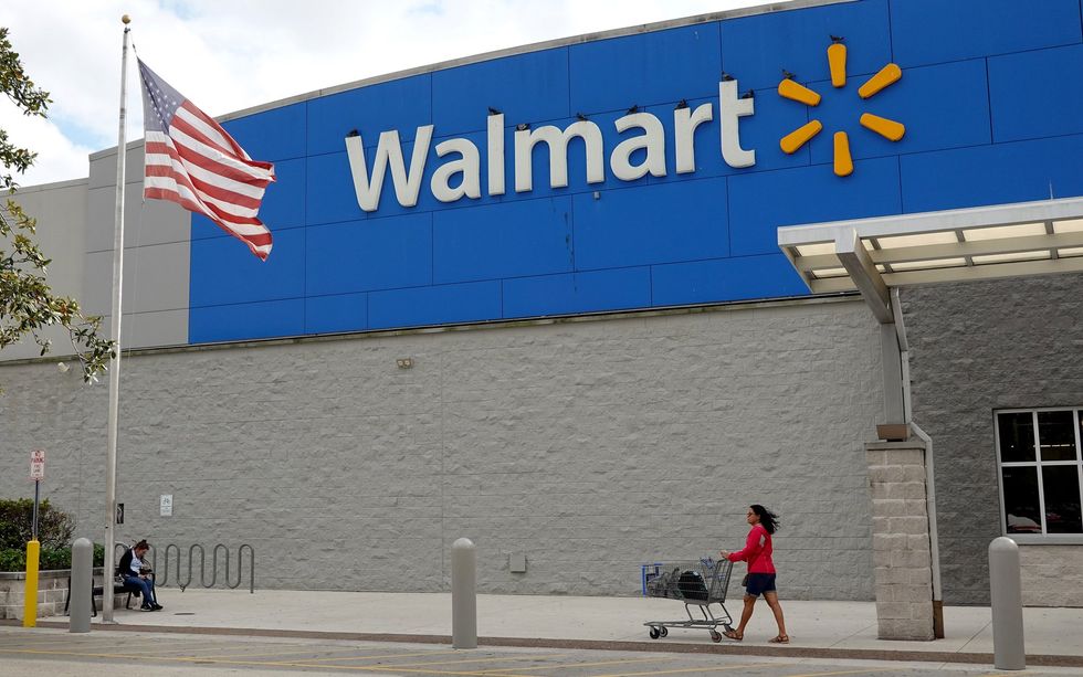 corporations-invest-in-clean-tech-despite-political-headwinds