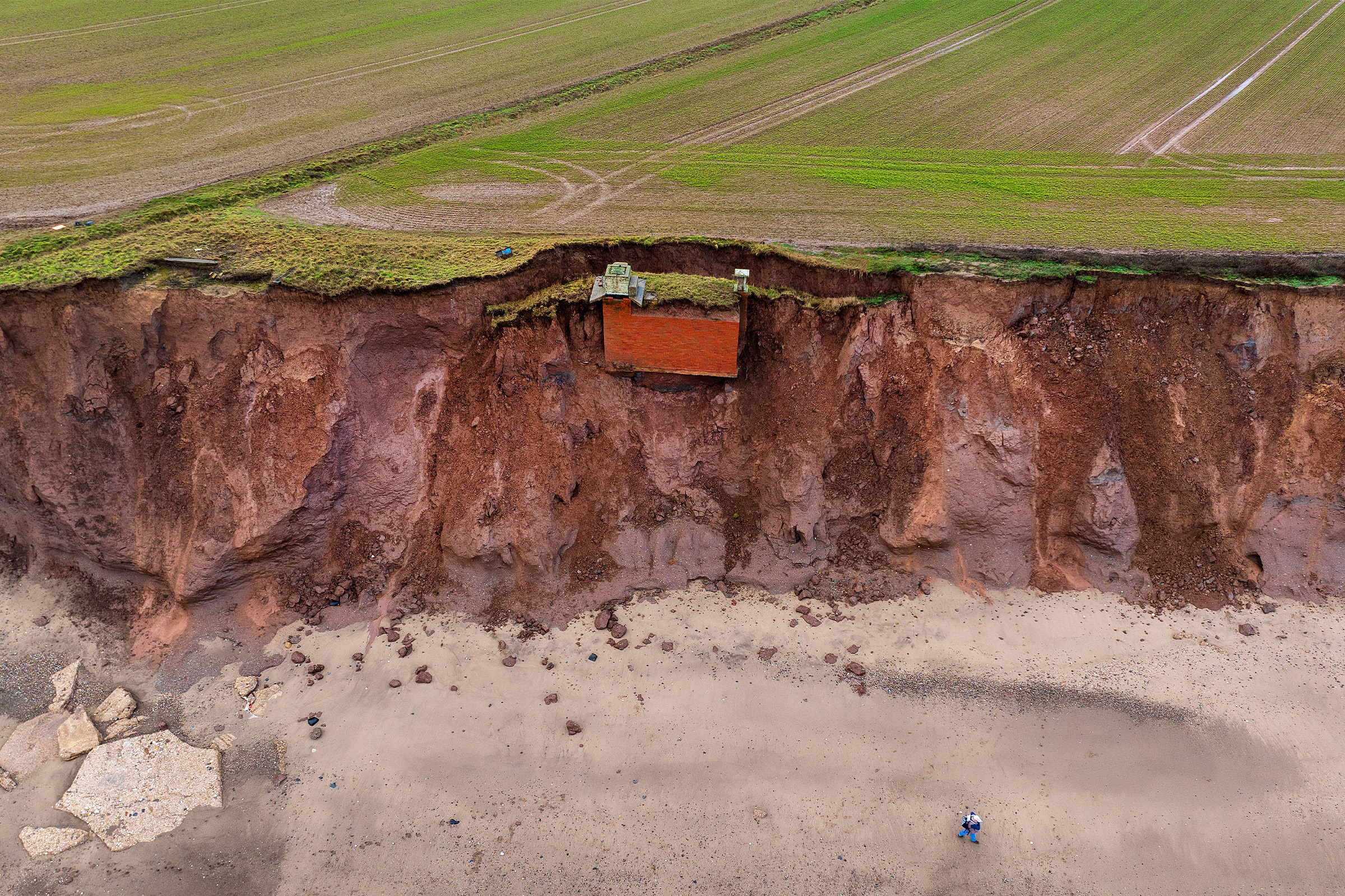 crumbling-nuclear-bunker-near-tunstall-faces-ocean-collapse