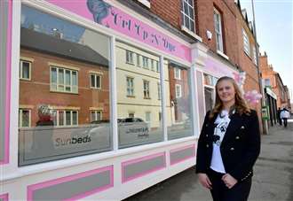 curl-up-and-dye-salon-celebrates-10-years-with-special-event