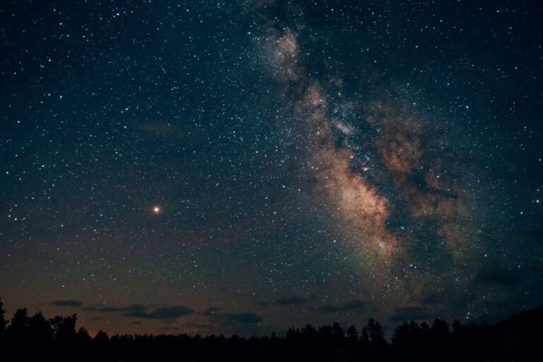 daily-horoscope-insights-for-january-5-2026-what-to-expect