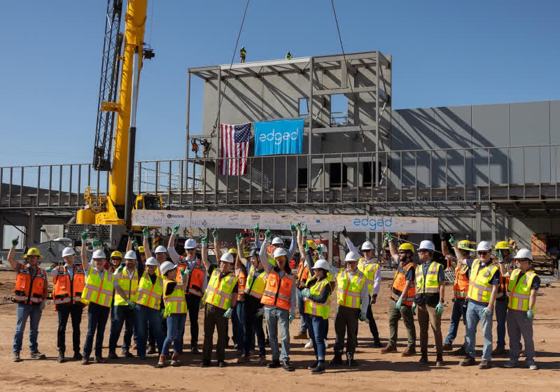 data-center-construction-surges-as-other-sectors-slow-down