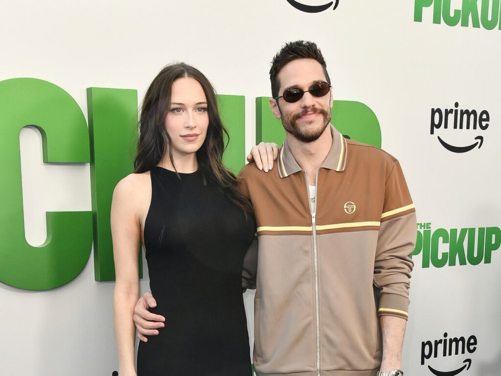 elsie-hewitt-celebrates-new-year-with-baby-scottie-rose