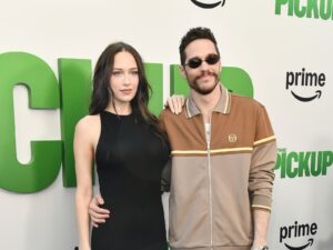 elsie-hewitt-celebrates-new-year-with-baby-scottie-rose