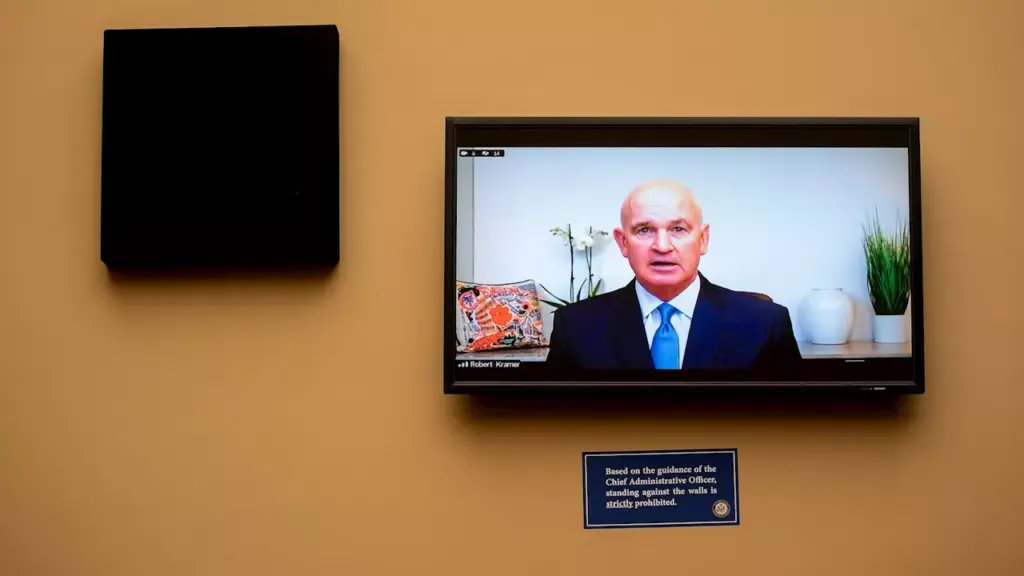 former-biotech-ceo-faces-lawsuit-over-alleged-insider-trading