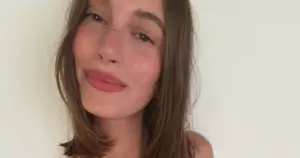 hailey-bieber-celebrates-new-year-in-stylish-leopard-print-swimsuit