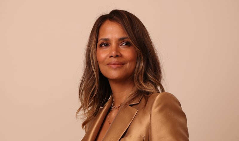 halle-berry-takes-on-presidential-role-in-the-president-is-missing-