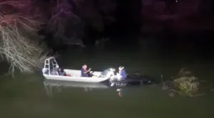 heroic-homeless-man-rescues-mother-and-baby-from-bayou-crash