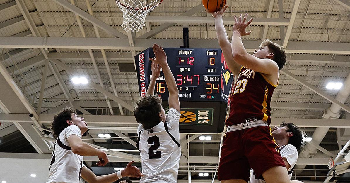 hickory-girls-basketball-battles-east-lincoln-in-key-conference-clash