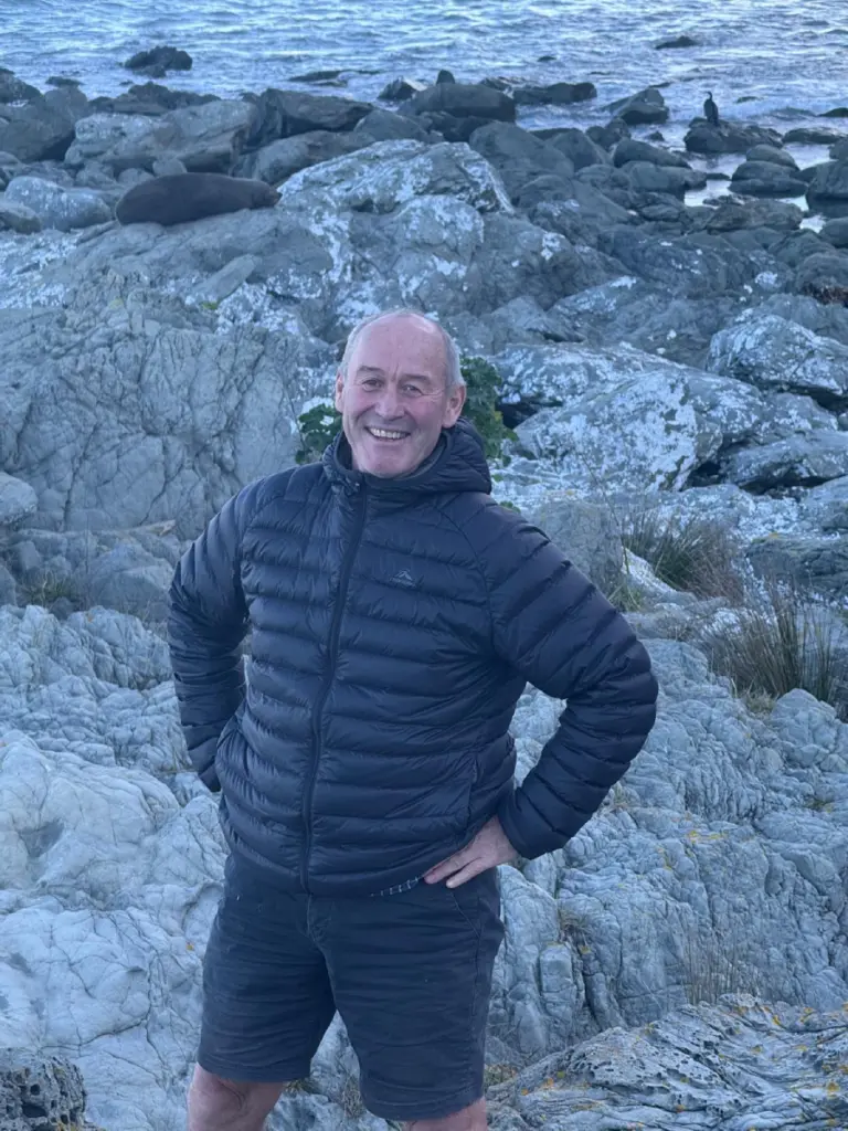 hiker-found-alive-after-3-weeks-lost-in-new-zealand-park