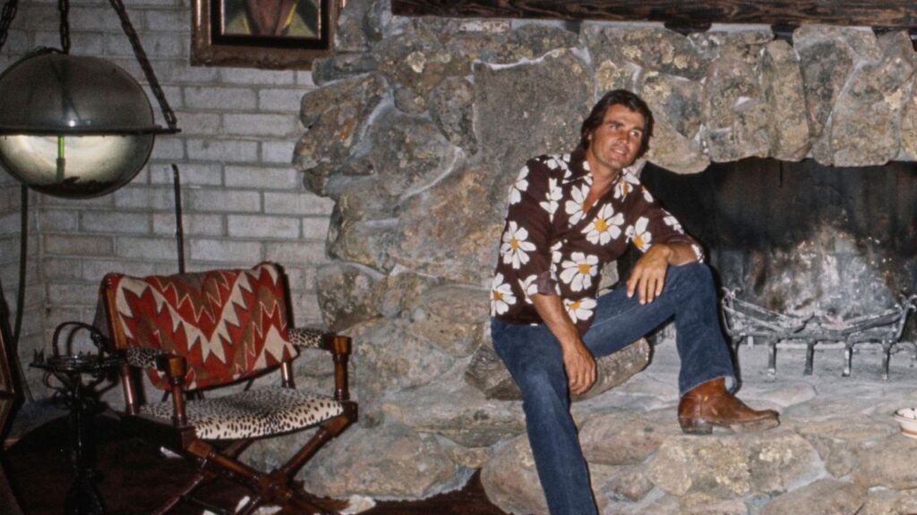 james-brolin-s-iconic-1970s-living-room-influences-modern-design