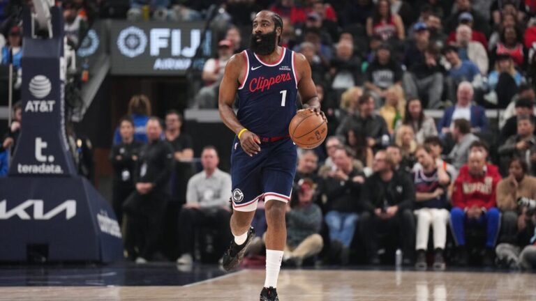 james-harden-surpasses-shaquille-o-neal-on-all-time-scoring-list