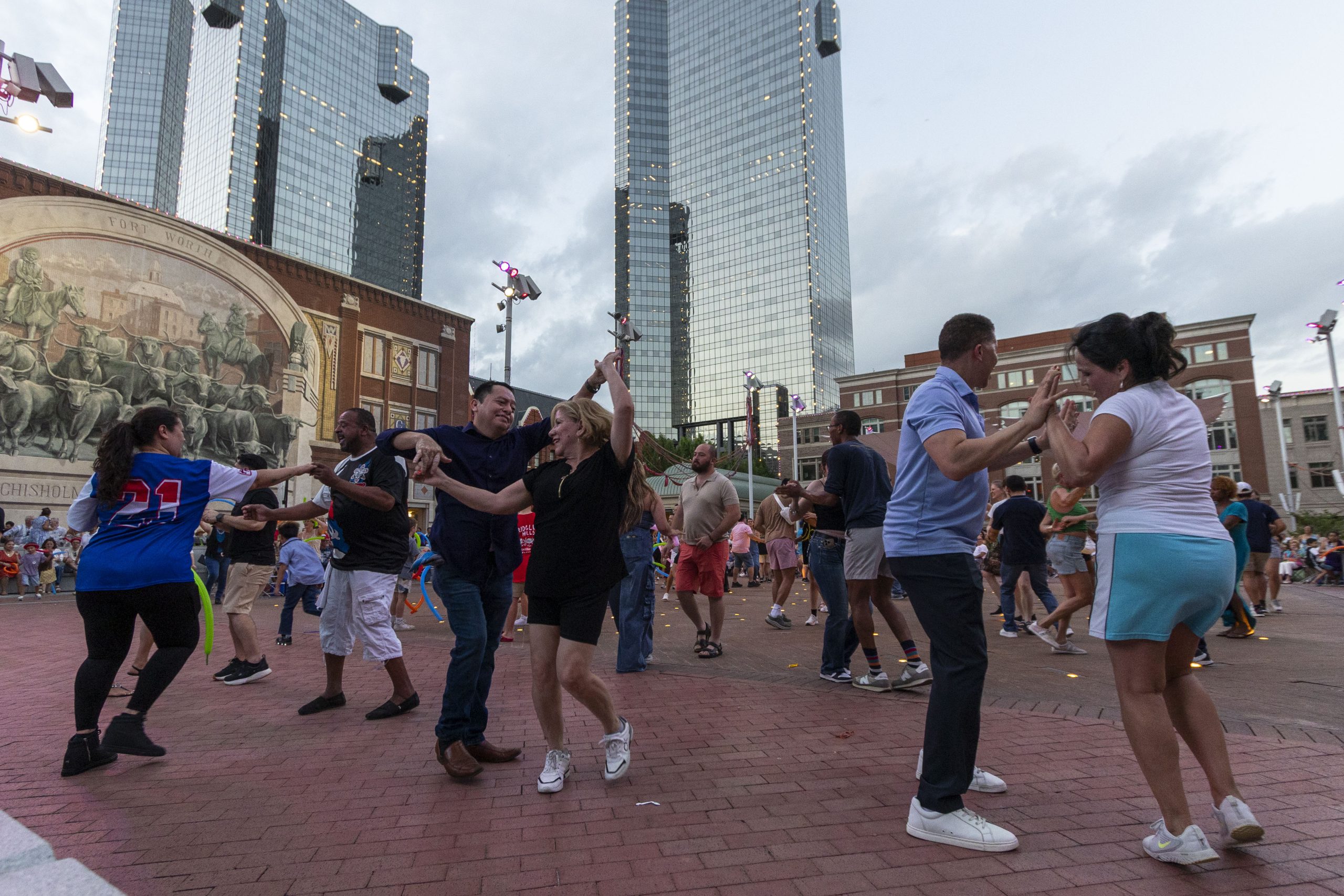 live-music-ignites-sundance-square-havana-nrg-performs-tonight-