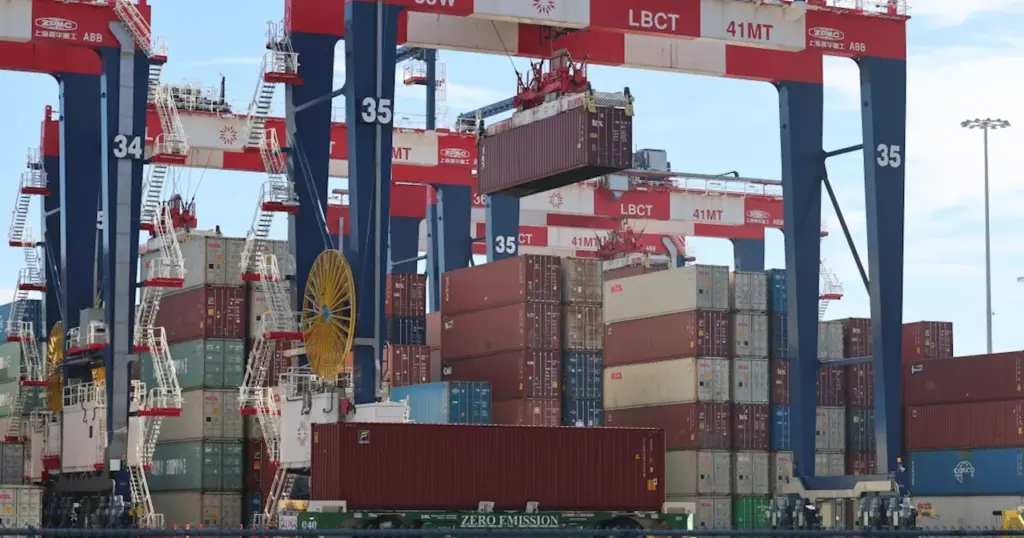 long-beach-port-achieves-record-container-volumes-despite-tariffs