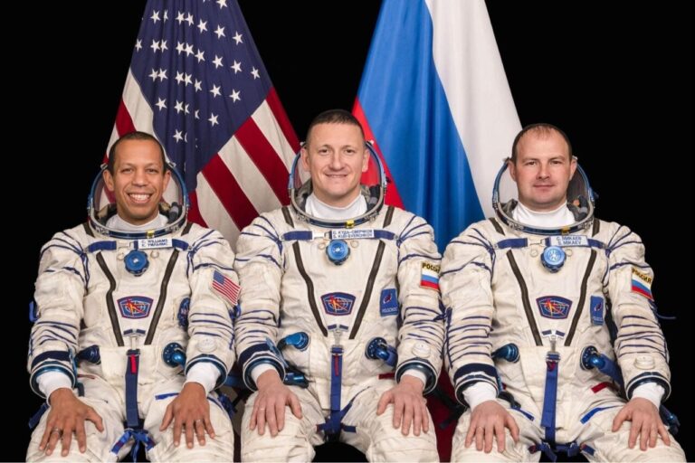 nasa-crew-11-returns-leaves-iss-with-skeleton-team