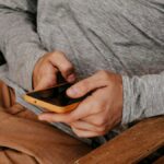 new-jersey-governor-signs-urgent-cell-phone-ban-in-schools