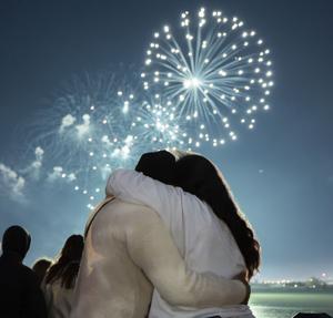 new-orleans-welcomes-2026-with-spectacular-fireworks-display