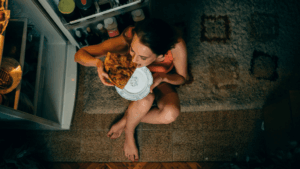 new-study-reveals-junk-food-disrupts-brain-s-seasonal-clock