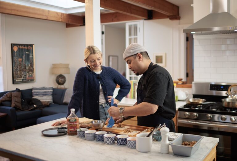 newhouse-students-revive-cooking-with-cuse-food-series