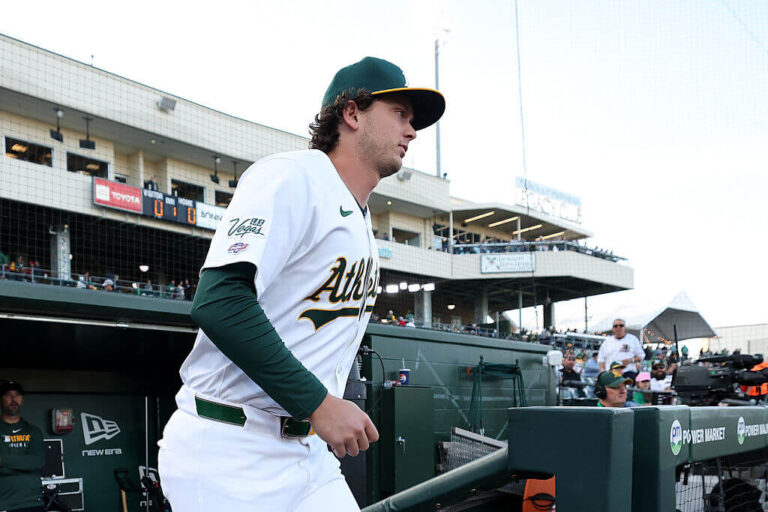 nick-kurtz-s-mlb-debut-card-shatters-records-sells-for-516-000