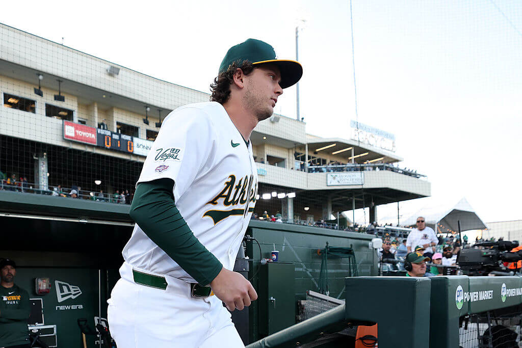 nick-kurtz-s-mlb-debut-card-shatters-records-sells-for-516-000