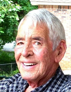 remembering-willis-paul-tuttle-a-life-of-adventure-and-community