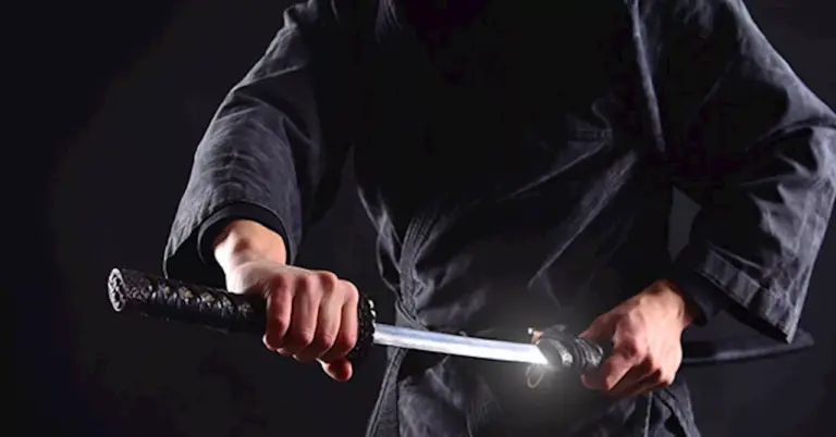 san-francisco-squatter-removal-service-gains-fame-with-sword-wielding-owner