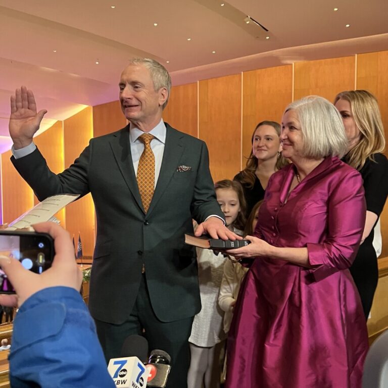 sean-ryan-sworn-in-as-buffalo-s-new-mayor-at-historic-ceremony