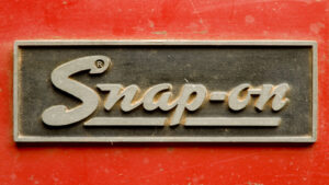 snap-on-s-logo-evolution-a-century-of-brand-identity-transformation