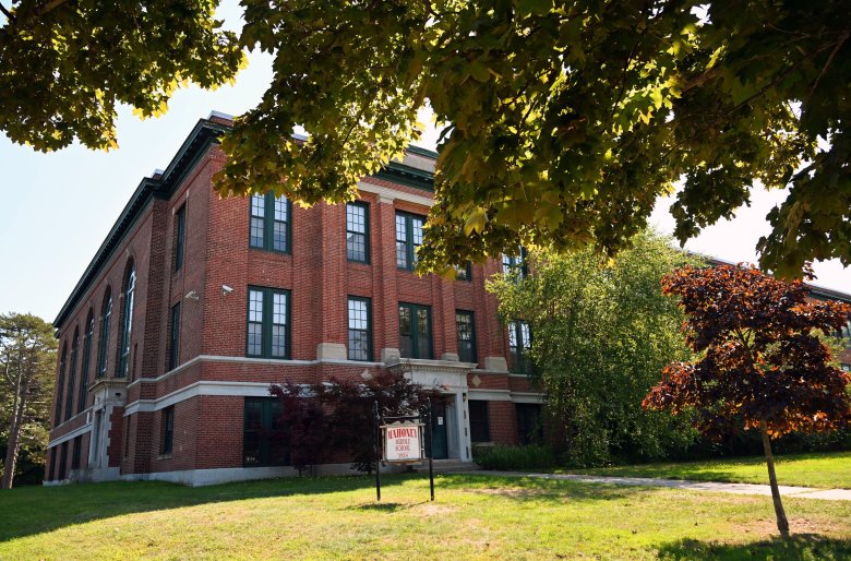 south-portland-committee-rejects-phased-plan-for-mahoney-hub