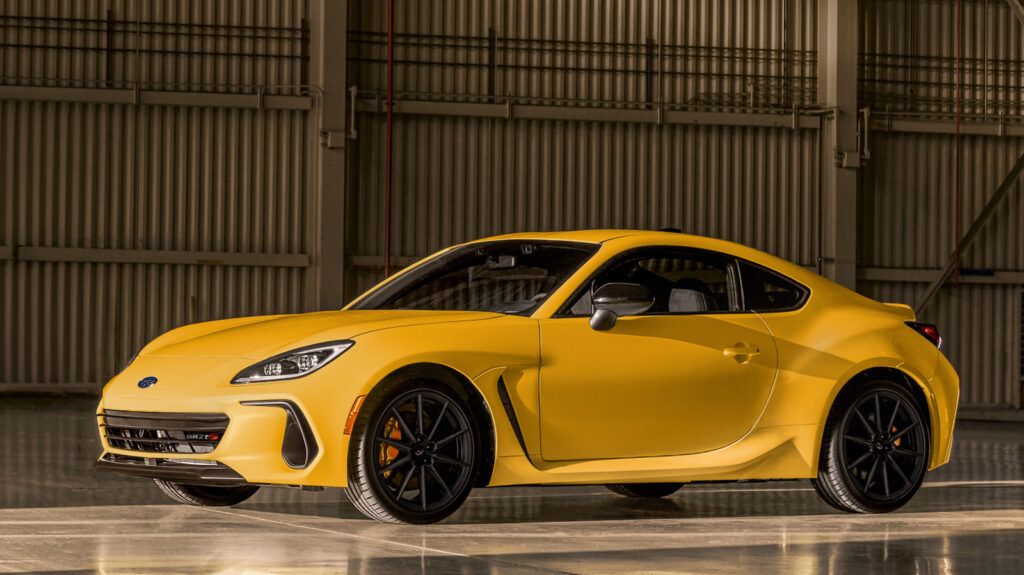 subaru-unveils-major-2026-model-updates-with-new-electric-vehicles