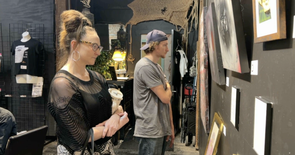 survivor-uses-poetry-to-combat-human-trafficking-in-arizona