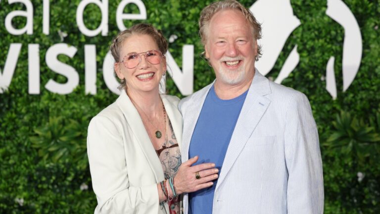 timothy-busfield-removed-from-rom-com-following-arrest