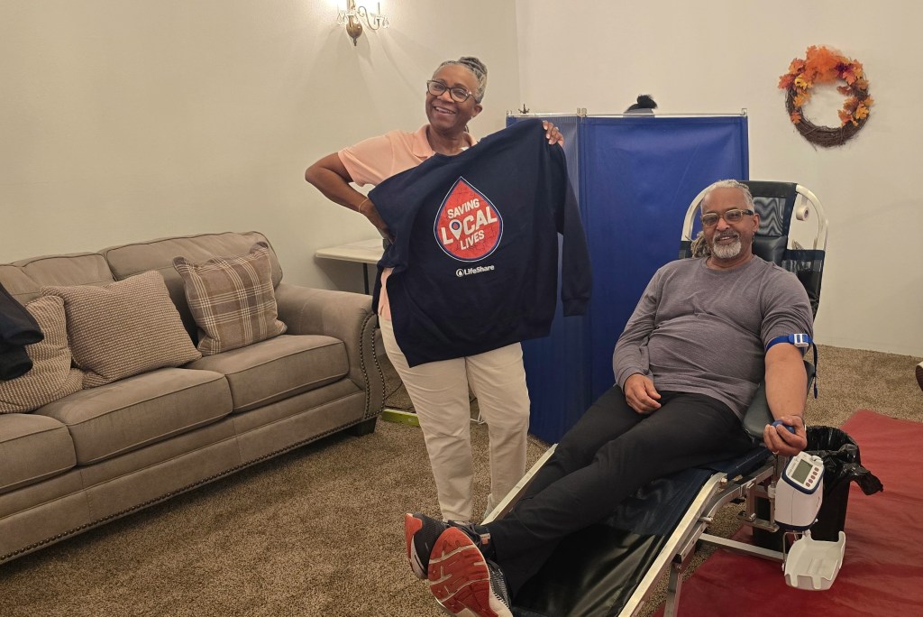 top-ladies-of-distinction-organize-blood-drive-and-health-fair