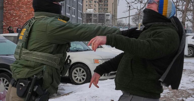 trump-administration-faces-backlash-after-minneapolis-shooting