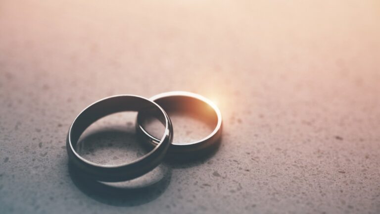 two-navy-members-charged-in-urgent-marriage-fraud-scheme