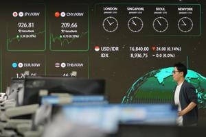 u-s-futures-decline-as-asian-markets-rally-amid-powell-s-legal-troubles