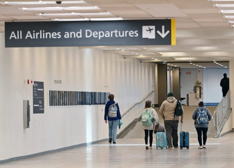 united-airlines-launches-nonstop-flights-from-maine-to-california