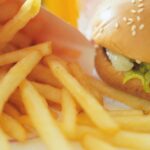 urgent-alert-popular-fast-food-items-contain-plastic-chemicals