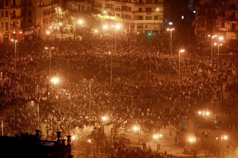 urgent-update-cairo-protests-against-mubarak-erupt-on-jan-28-2011