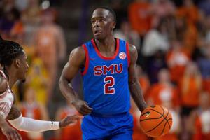 virginia-tech-faces-off-against-high-scoring-smu-team