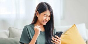 woman-claims-aud-20m-powerball-jackpot-in-south-australia-