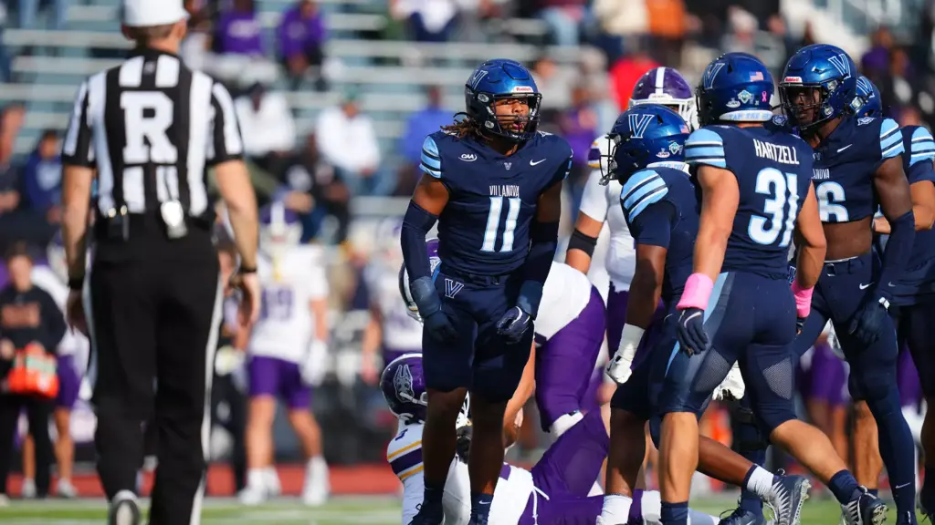 wvu-secures-villanova-transfer-jason-hall-to-strengthen-defense