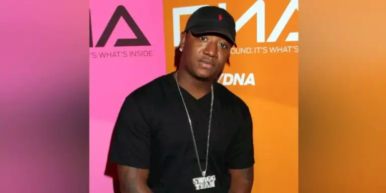 yung-joc-urges-mobile-youth-to-reject-gun-violence-at-mlk-event