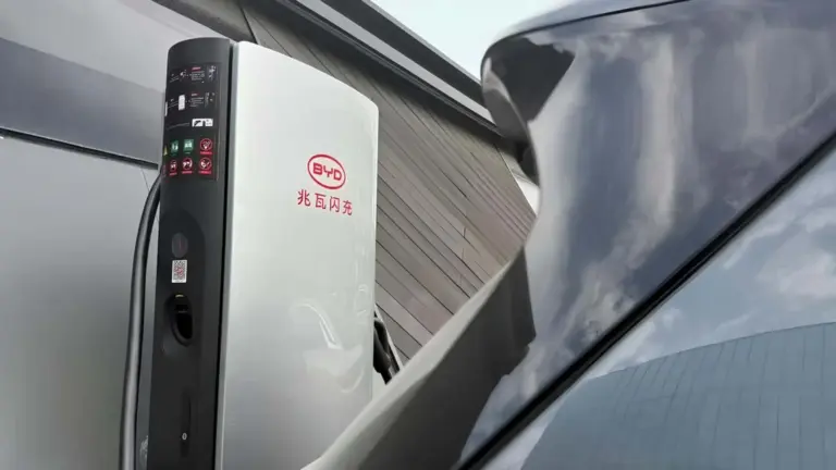 byd-launches-advanced-megawatt-chargers-to-enhance-ev-infrastructure