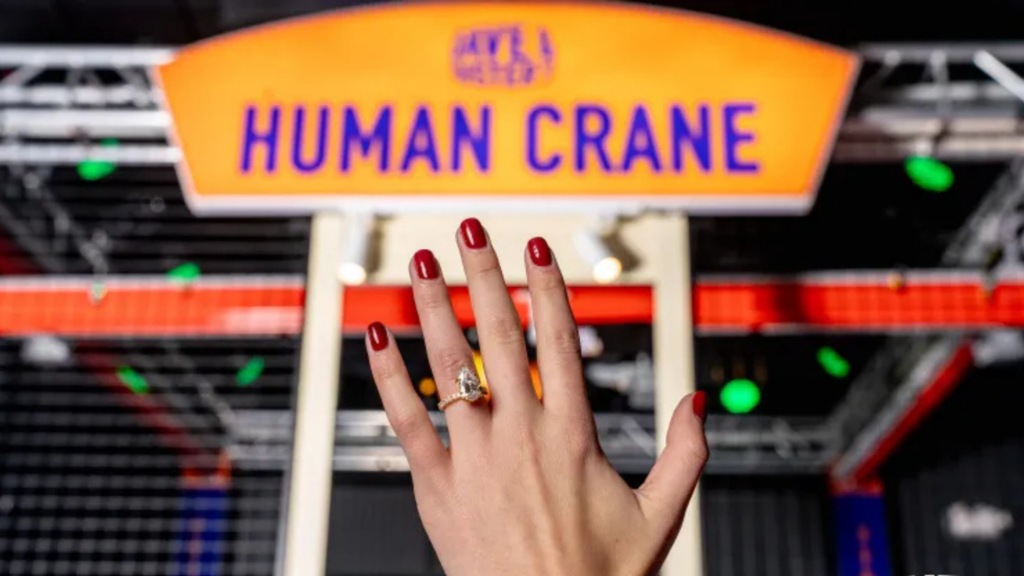 dave-buster-s-launches-15-000-diamond-ring-crane-for-valentine-s-day